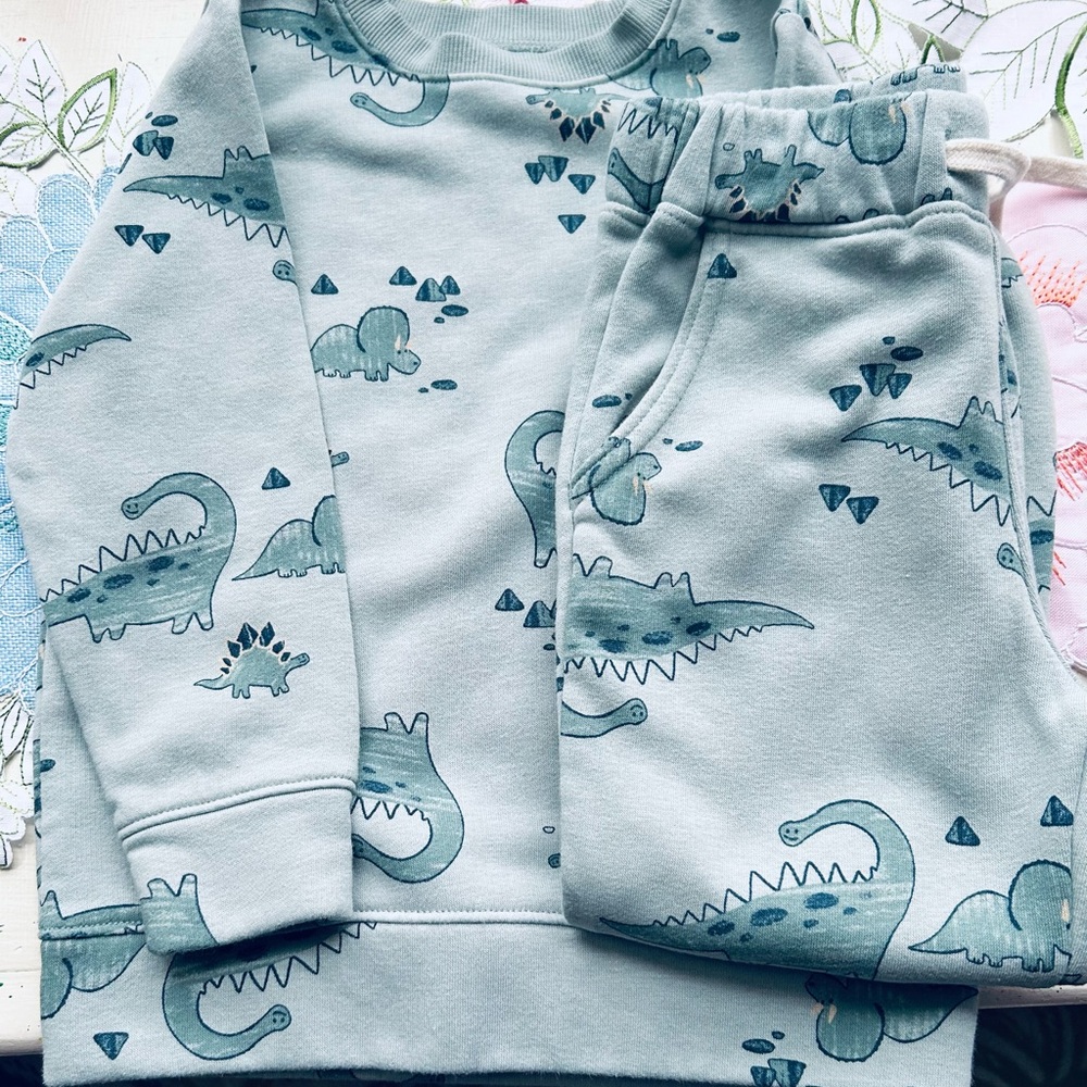 Old Navy Light Blue Dinosaur Print Kids Matching Set